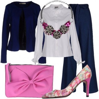Outfit Fiocchi e fiori romantici