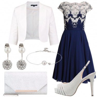 Outfit Romantica in blu