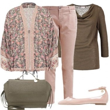 Outfit Fiori rosa e verde