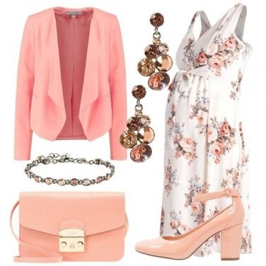 Outfit Primavera nei toni del pesca