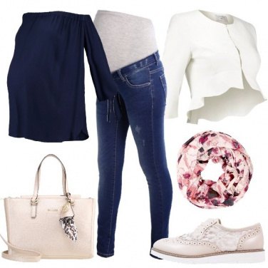 Outfit Semplice e bella con il pancione