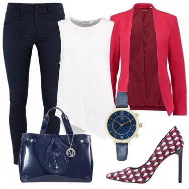 Outfit Blu e rossa in ufficio