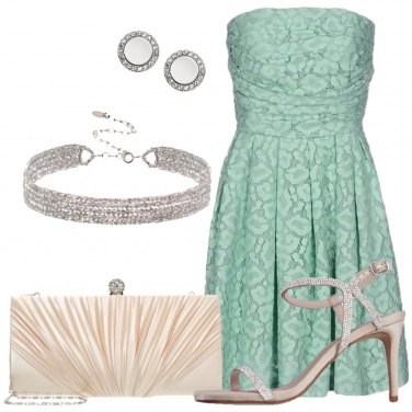 Outfit Invitata in pizzo