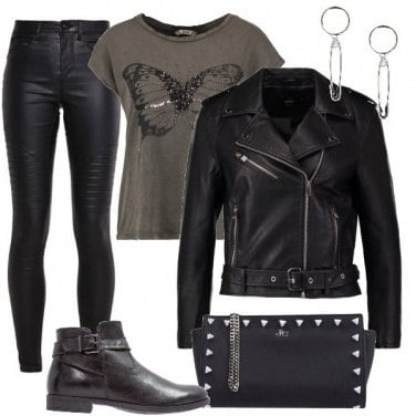 Outfit Orecchini a forma di spilla