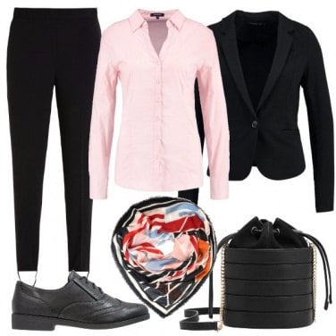 Outfit Un foulard colorato