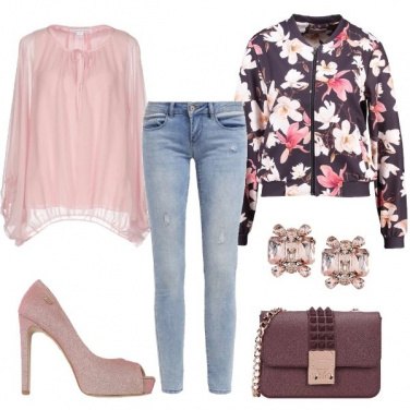 Outfit Bomber floreale