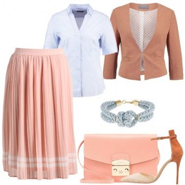 Outfit Tenue in plissé