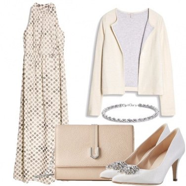 Outfit In lungo a pois