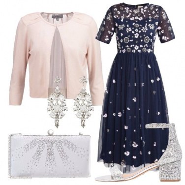 Outfit Tra glitter e margherite