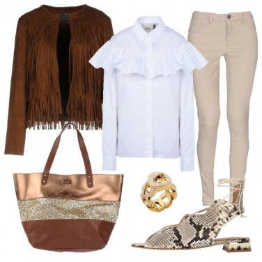 Outfit Il sandalo che attira l\'attenzione