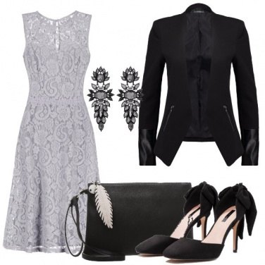 Outfit Tagli sartoriali e pizzo