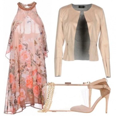 Outfit Femminile in rosa