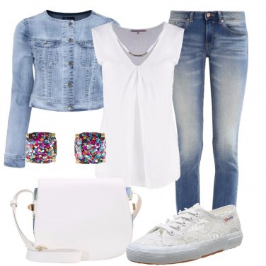 Outfit Con gli orecchini multicolore