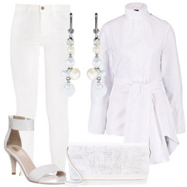 Outfit Una tunica dal taglio particolare