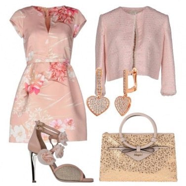 Outfit Romantica invitata