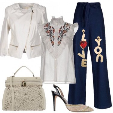 Outfit Un tocco romantico