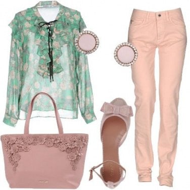 Outfit Fiori e ruches