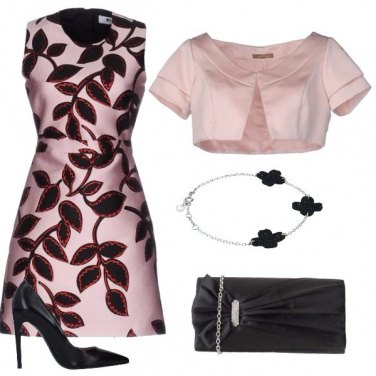 Outfit Romantica in rosa