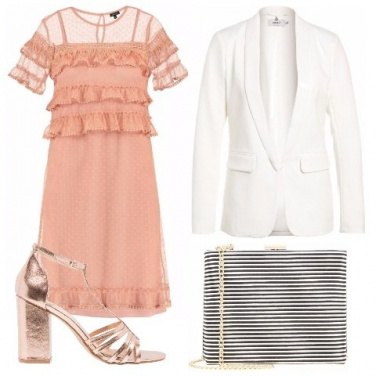 Outfit Romantica