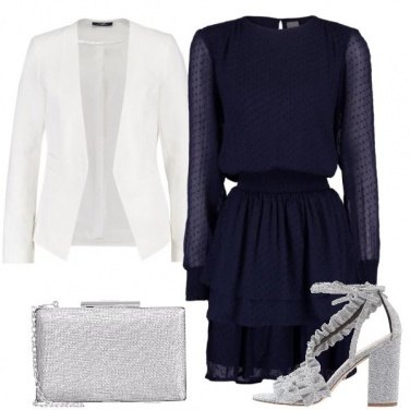 Outfit Bianco blu e argento