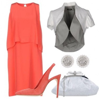 Outfit Eleganza corallina