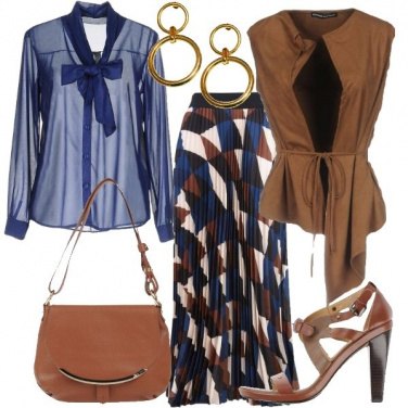 Outfit Camicia con fiocco