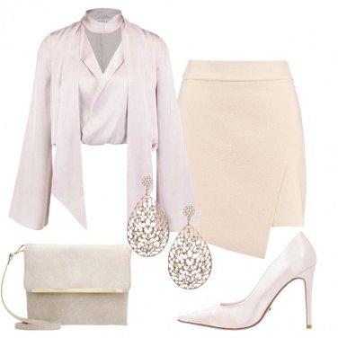 Outfit Seducente nei toni neutri