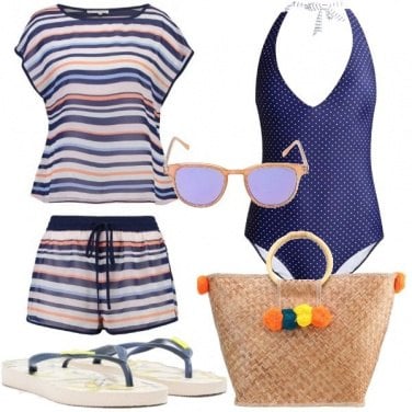 Outfit Colorata in spiaggia