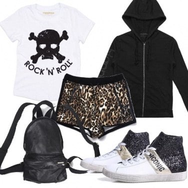 Outfit Shorts leopardati