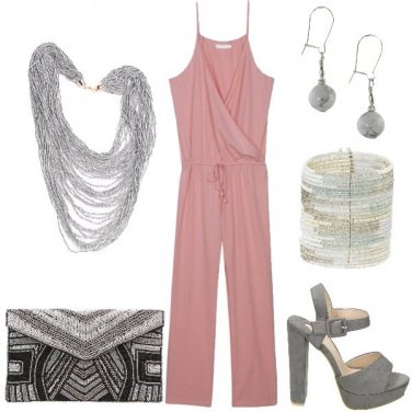 Outfit A suon di perline