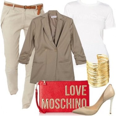 Outfit In ufficio con le décolleté