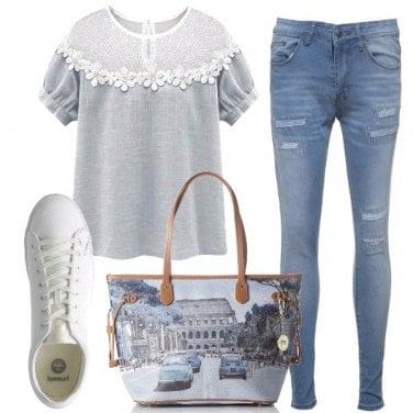 Outfit Una t-shirt romantica