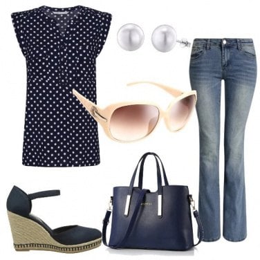 Outfit Con i jeans a zampa