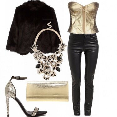 Outfit A tutta pelle