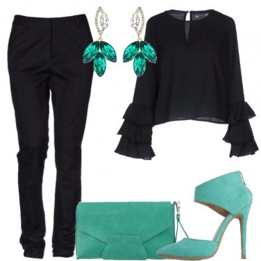 Outfit Nero ed un tocco di colore