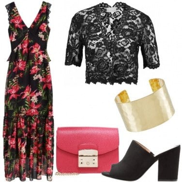 Outfit Fiori, pizzo e balze