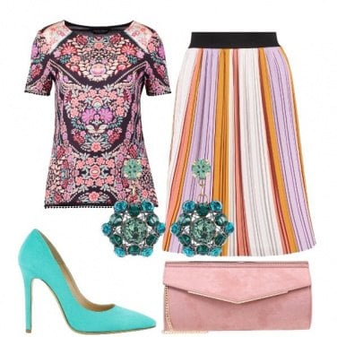 Outfit Fiori e plissé