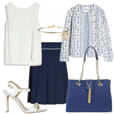 Outfit Bon ton blu e bianco