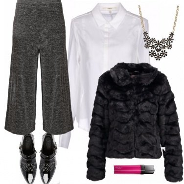 Outfit Il pantalone a campana come lo abbino?