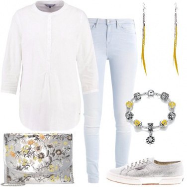 Outfit Con la tunica