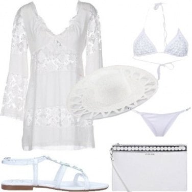 Outfit In spiaggia al chiar di luna