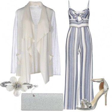 Outfit Un fiore tra le righe