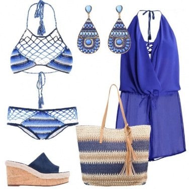 Outfit In spiaggia in blu