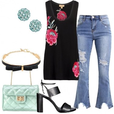 Outfit Il top ricamato