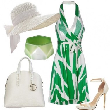 Outfit Tocchi di verde nel bianco