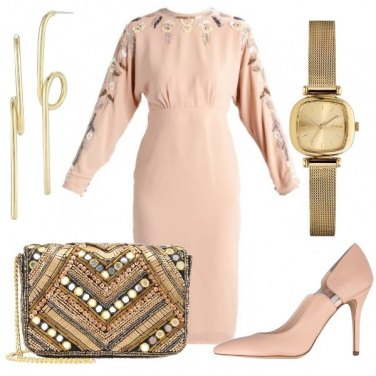 Outfit Elegante in nude