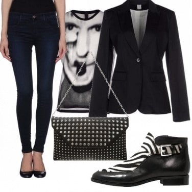 Outfit Felpa fantasmagorica