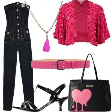 Outfit Il cuore sulla borsa