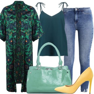 Outfit Giacca kimono e décolleté