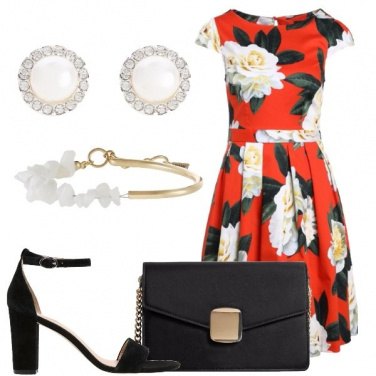 Outfit Fiori sul rosso